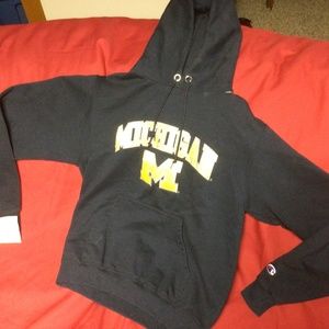 NCAA Michigan hoodie